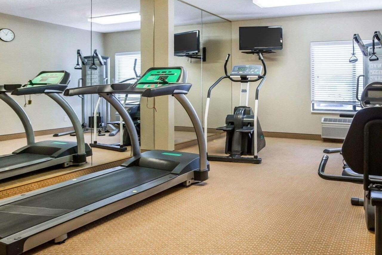 Comfort Inn & Suites Near Tinley Park Amphitheater Extérieur photo
