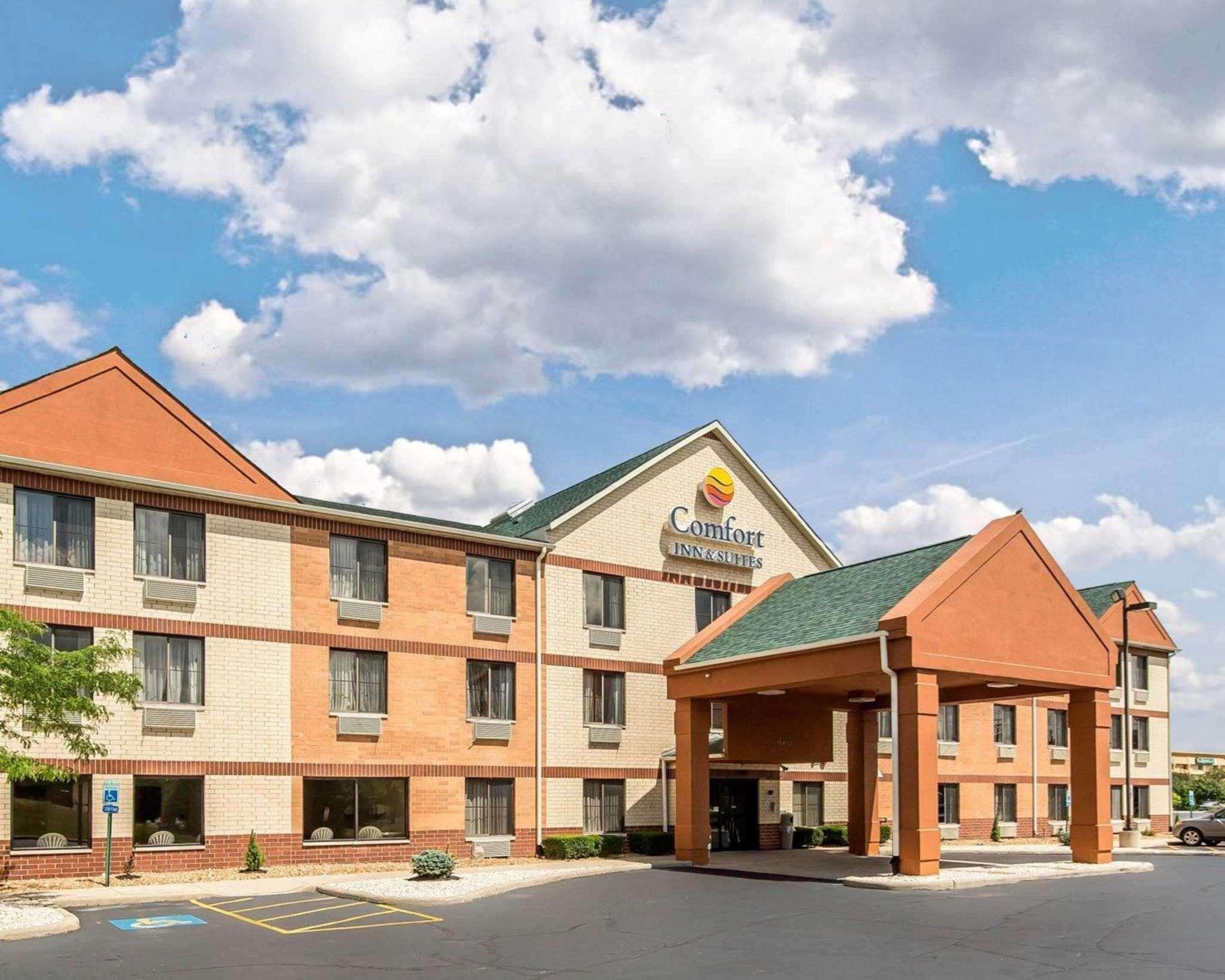 Comfort Inn & Suites Near Tinley Park Amphitheater Extérieur photo